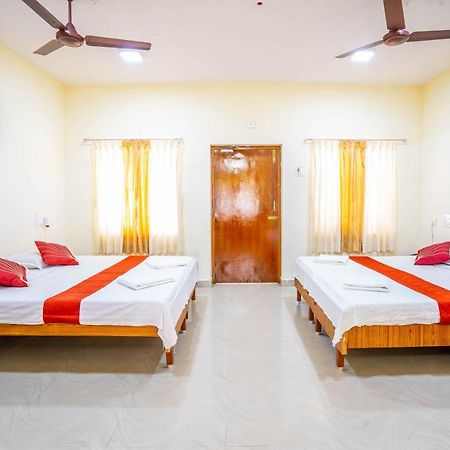 Hotel Tamilnadu - Thirukadaiyur Tirukkadaiyur Bagian luar foto